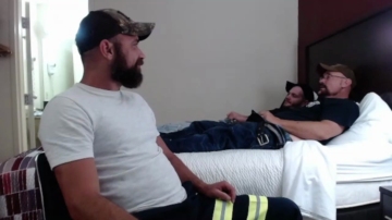 Hardworkertn  13-08-2021 video socks